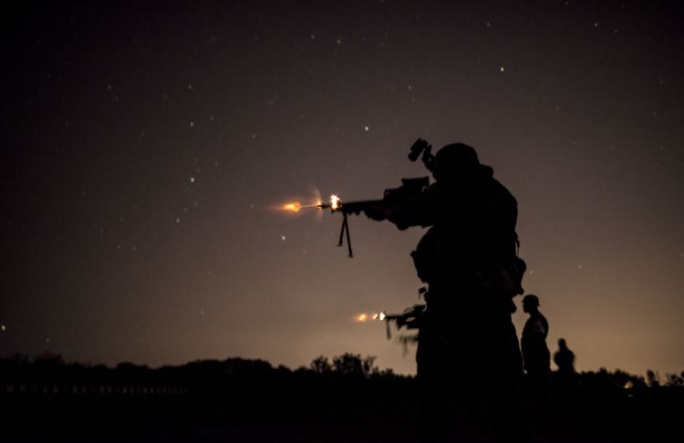 Night Fighting: Britain Vs. Canada