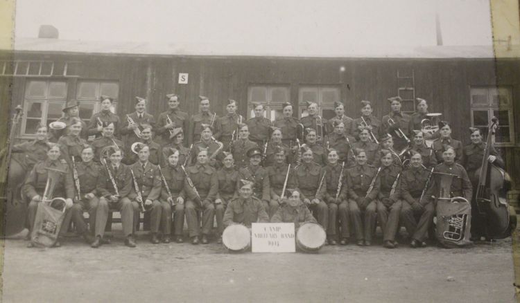 WW2 Prisoner Notes Show Festive Side Of Life In Nazi Prison Camp