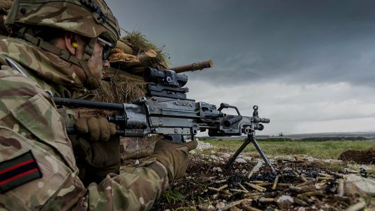 1 Armoured Infantry Brigade with aLight Machine Gun LMG 2016 CREDIT MOD Crown copyright.jpg