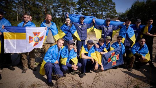 Over one hundred Ukrainian prisoners have been released this week following two exchanges (Picture: National Guard of Ukraine)
