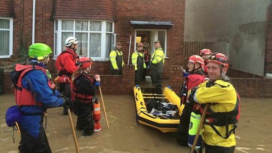 2 Lancs and Mountain Rescue conduct evacuations in York.