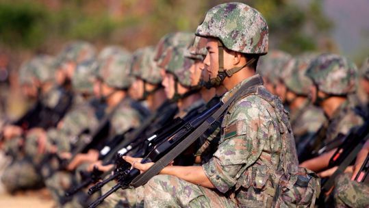 2PGM920 Chinese soldiers attend the Cambodia-China Golden Dragon 2023 joint military exercise at the Royal Gendarmerie Training Center in Cambodia 071124 CREDIT Alamy