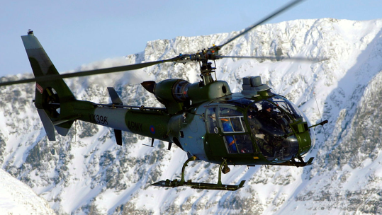 4 Regiment Army Air Corp Gazelle conducted winter training in the mountainous region above Bardufoss, Norway 030306 CREDIT MOD