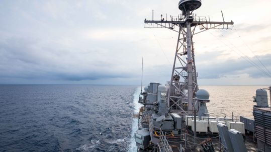 US 7th Fleet Cruisers Transit Taiwan Strait (Picture: US Navy).