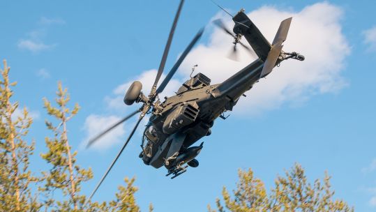 The AH-64E Apache: Close air support? Definitely. Troop transport? Er, not so much