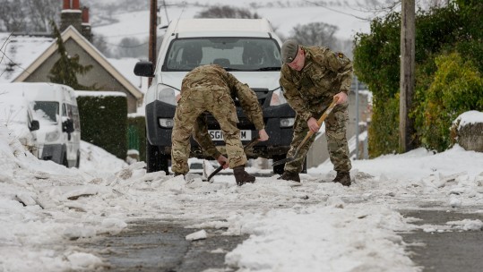 Scottish and North Irish Yeomanry Reservists Snow