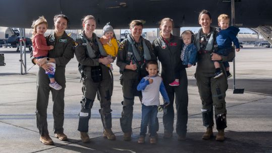All mom Strike Eagle flight shows women’s strength Image ID 221114 F XN600 1180 CREDIT US Air Force AND Senior Airman Kylie Barrow