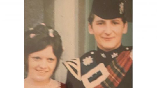 Andrew and Sue lovebirds met at Edinburgh Tattoo on wedding day South Queensferry CREDIT Stripe Communications
