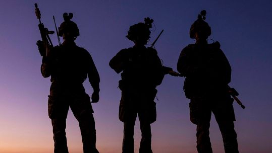 Anonymous soldiers from Burma Company 1st Battalion The Duke of Lancaster's Regiment conduct night time training in Jordan 