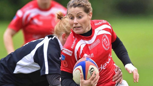 Army Women Run England Under 20s Close in Aldershot