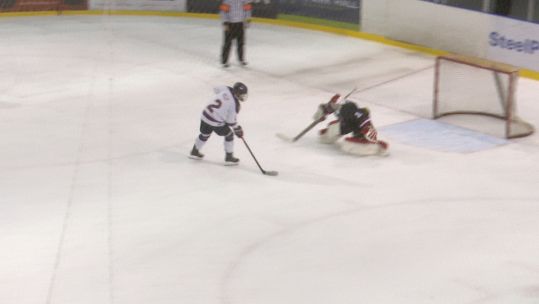 Army v Navy pen shootout Ice Hockey Credit BFBS DATE 05062024.jpg 