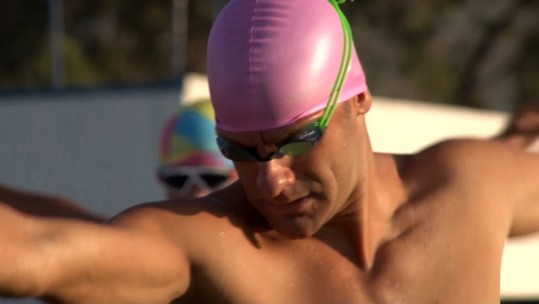 Swimmers Take To Sea For &#039;Bay To Bay&#039; Event