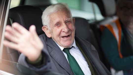 Care Home Escapee and D-Day Vet Leaves Estate to RNLI