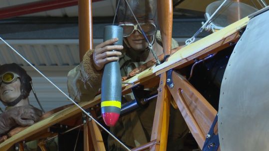 Biplane and mannequine replicas at wwi flying museum 251119 CREDIT BFBS.jpg 