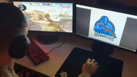 Lions League player playing from home in uniform.