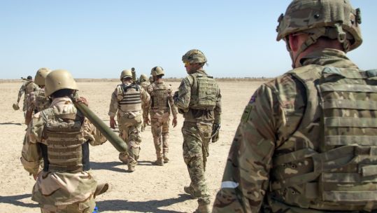 British Army trainers and Iraqi security forces personnel in Besmaya range Iraq (Picture: US Department of Defense).