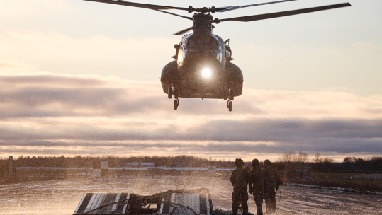 British Chinook lifting a 6.6-tonne Close Support Bridge in Estonia