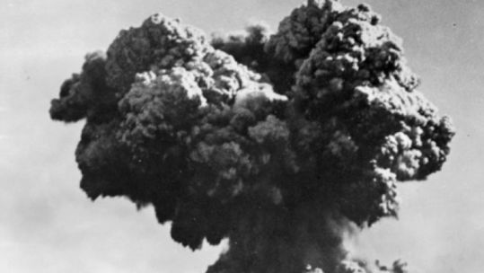 British atomic nuclear weapon test during Operation Hurricane (Picture: Royal Australian Navy).
