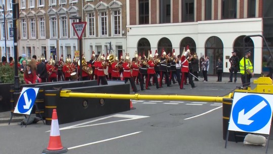 Heightened Security At First Changing Of The Guard Since Westminster Attack 