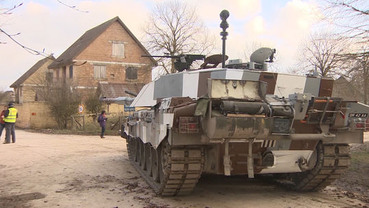 Challenger 2
