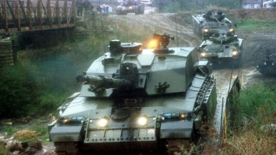 Challenger 2 battle tank in Kosovo