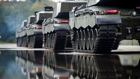 Challenger 2 tanks in Bulford