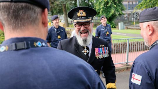 Commodore Perks saying his last goodbyes to personnel at HMNB Clyde 26072022 CREDIT Bill Spurr, MOD, Royal Navy.jpg