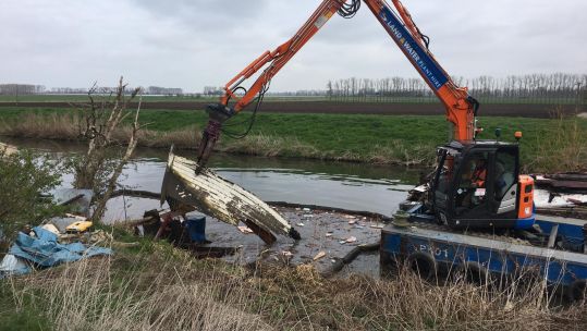 The wreckage of the Compass Rose (Picture: Environment Agency).
