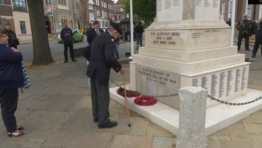 D-Day Veteran commemorates landings despite coronavirus pandemic