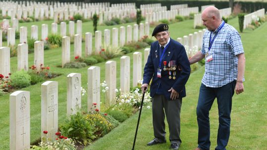 Taxi Charity in Normandy.