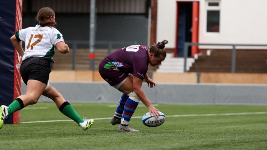 Daisy Fahey scoring hattrick try for UKAF v Irish Defence Forces Credit Alligin Photography Date 03092025.jpg