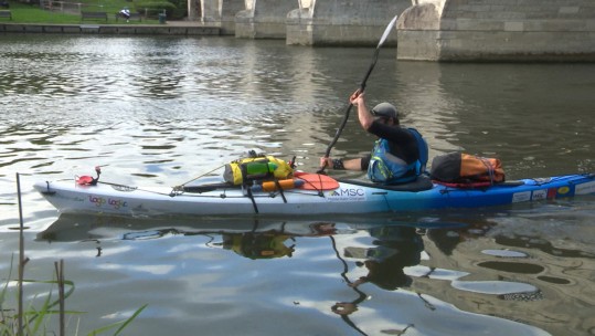 Dan Smith paddling on the River Thames 