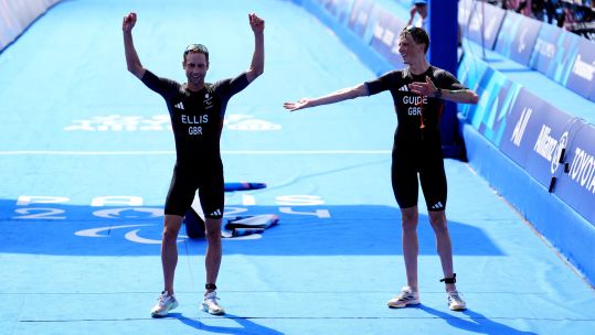 Dave Ellis and Luke Pollard celebrate on finish line at Paralympics 2024 Credit Alamy PA Images date 02092024.jpg 