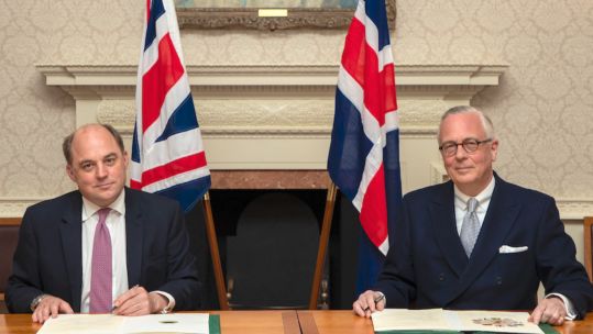 Defence Secretary Ben Wallace and Iceland Ambassador to the UK Sturla Sigurjónsson sign a Note of Joining as Iceland joins the JEF (Picture: MOD).