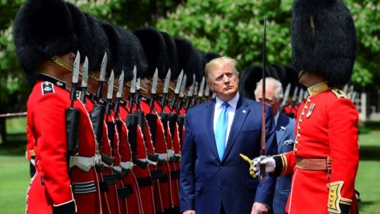 Donald Trump inspects Grenadier Guards Guard of Honour