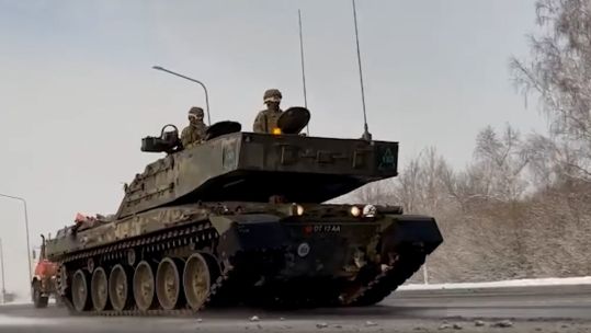 Heavy armoured vehicles moved across Estonia (Picture: MOD) 