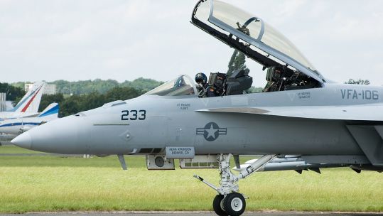 Russia: 'US Coalition Jets In Parts Of Syria Will Be Targets'