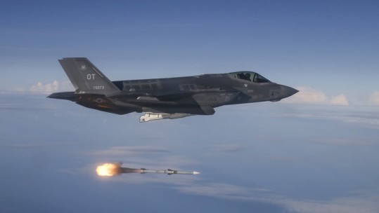 F-35 test launches AMRAAM missile