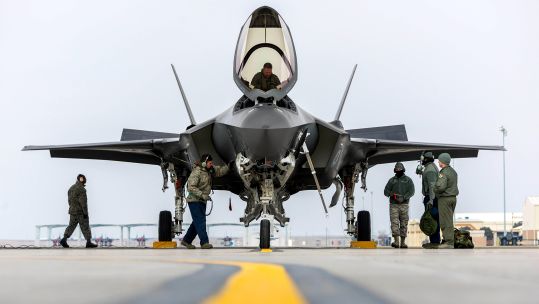 In contrast to the UK, the US operates all three main variants on the Lightning, including the A