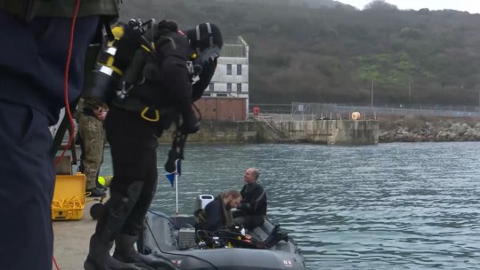 Royal Naval Reserve divers 
