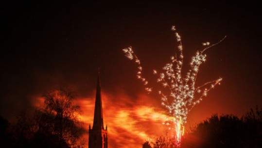 Fireworks on Bonfire Night last year (Picture: PA).
