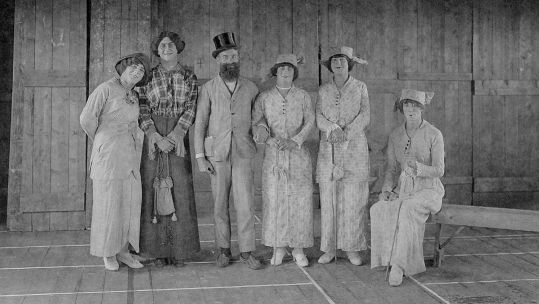 First-World-War-WW1-Internee-Theatrical-Production-Douglas-or-Knockaloe-Camp-Isle-of-Man-CREDIT © Manx National Heritage (PG/7870/39927)