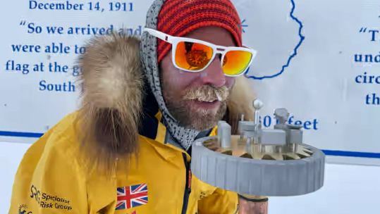 Former officer becomes first disabled person to ski solo and unsupported to South Pole Antarctic Logistics & Expeditions.jpg