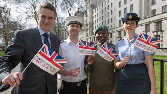 Gavin Williamson with personnel 100 days before Armed Forces Day
