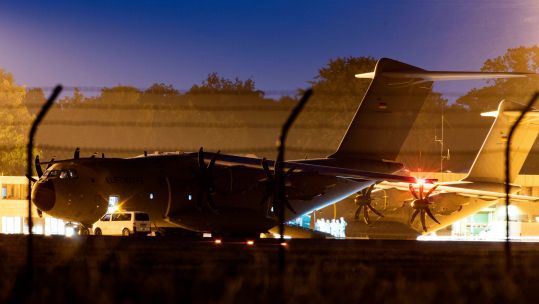 German Air Force Military Transport Aircraft Airbus A400 M Wunstorf Air Base Mali Medevac 250621 CREDIT Swen Pförtner DPA Alamy Live News 
