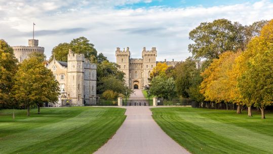 Autumn evening sunlight over Windsor Castle, Windsor, England, UK (Picture: Brian Jannsen / Alamy). 