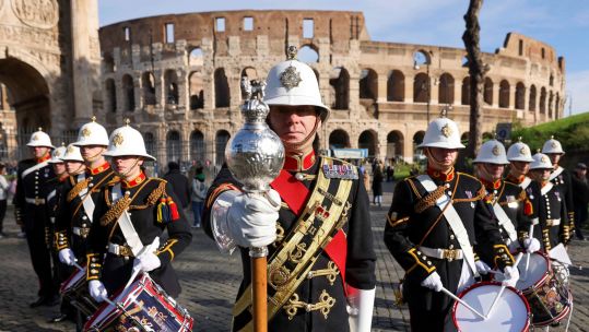 HMS Albion perform at Rome's colosseum 04122022 CREDIT HMS Albion Twitter