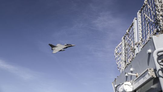HMS Albion simulated French air attack approach 16092020 CREDIT ROYAL NAVY