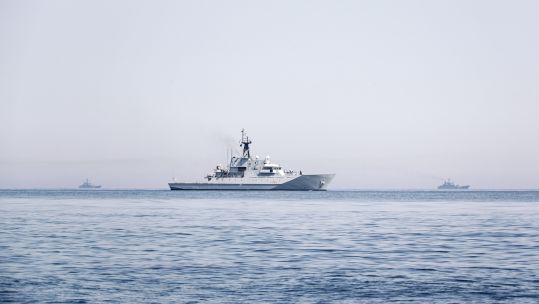 Cover image: HMS Mersey escorting Russian Ropucha-class landing ship tanks through the North Sea (Picture: Royal Navy).