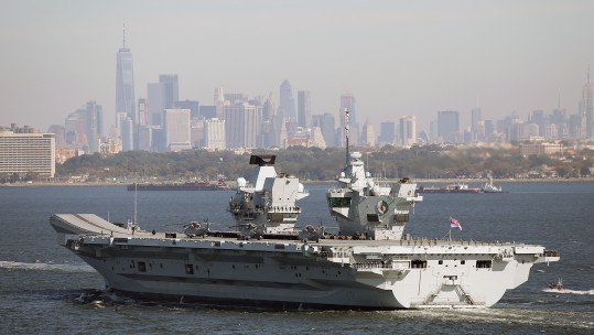 HMS Queen Elizabeth arrives in New York